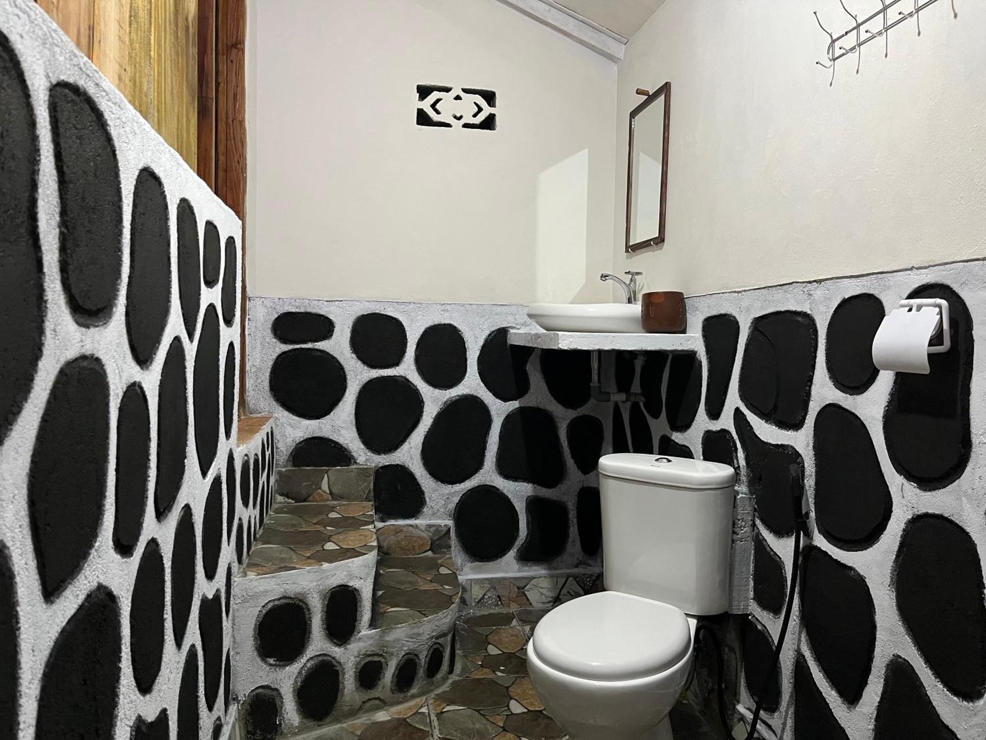 Syaqila Homestay Lombok Tetebatu Eksteriør billede